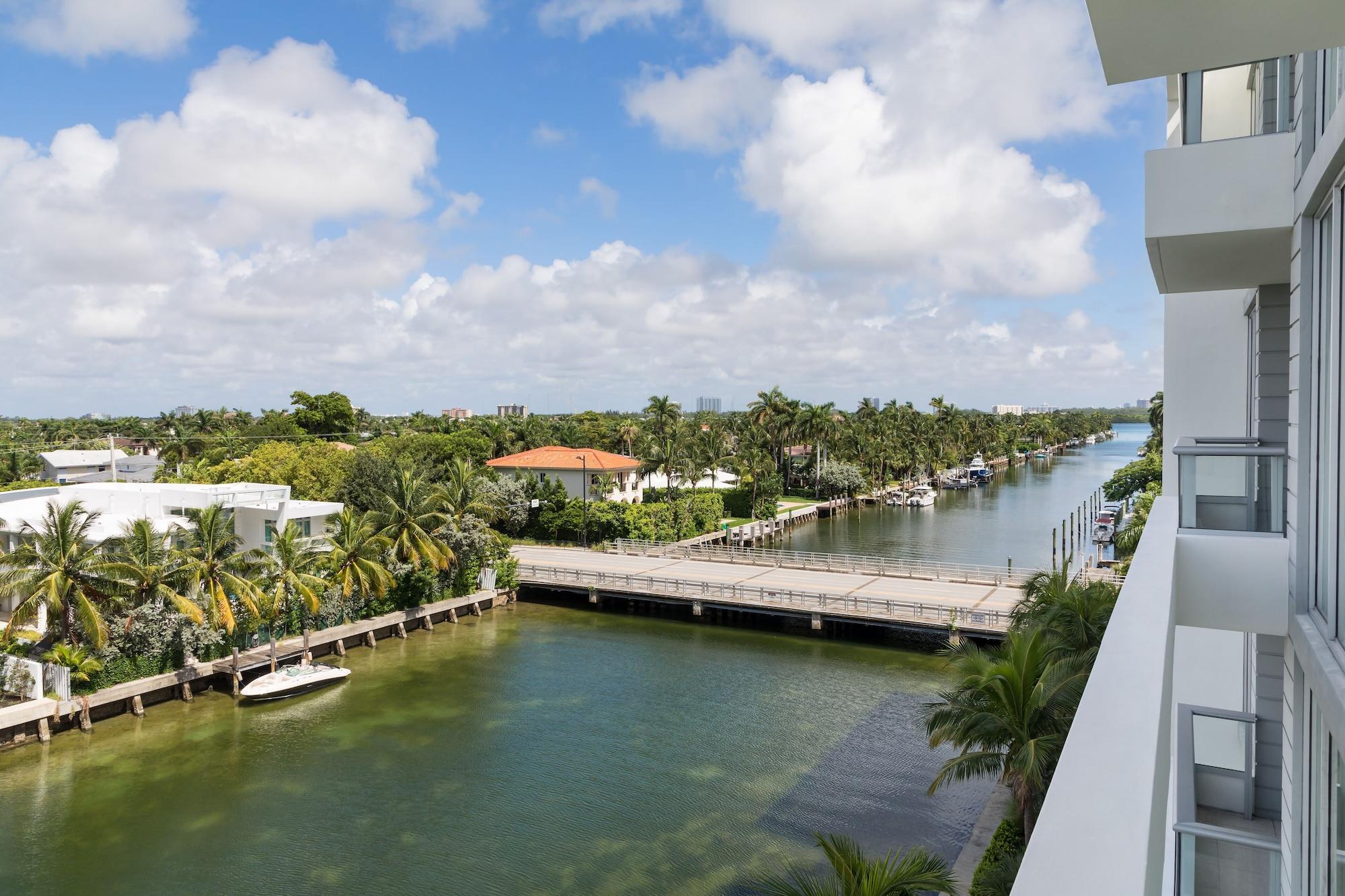 Hôtel Tryp By Wyndham Miami Bay Harbor à Bay Harbor Islands Extérieur photo